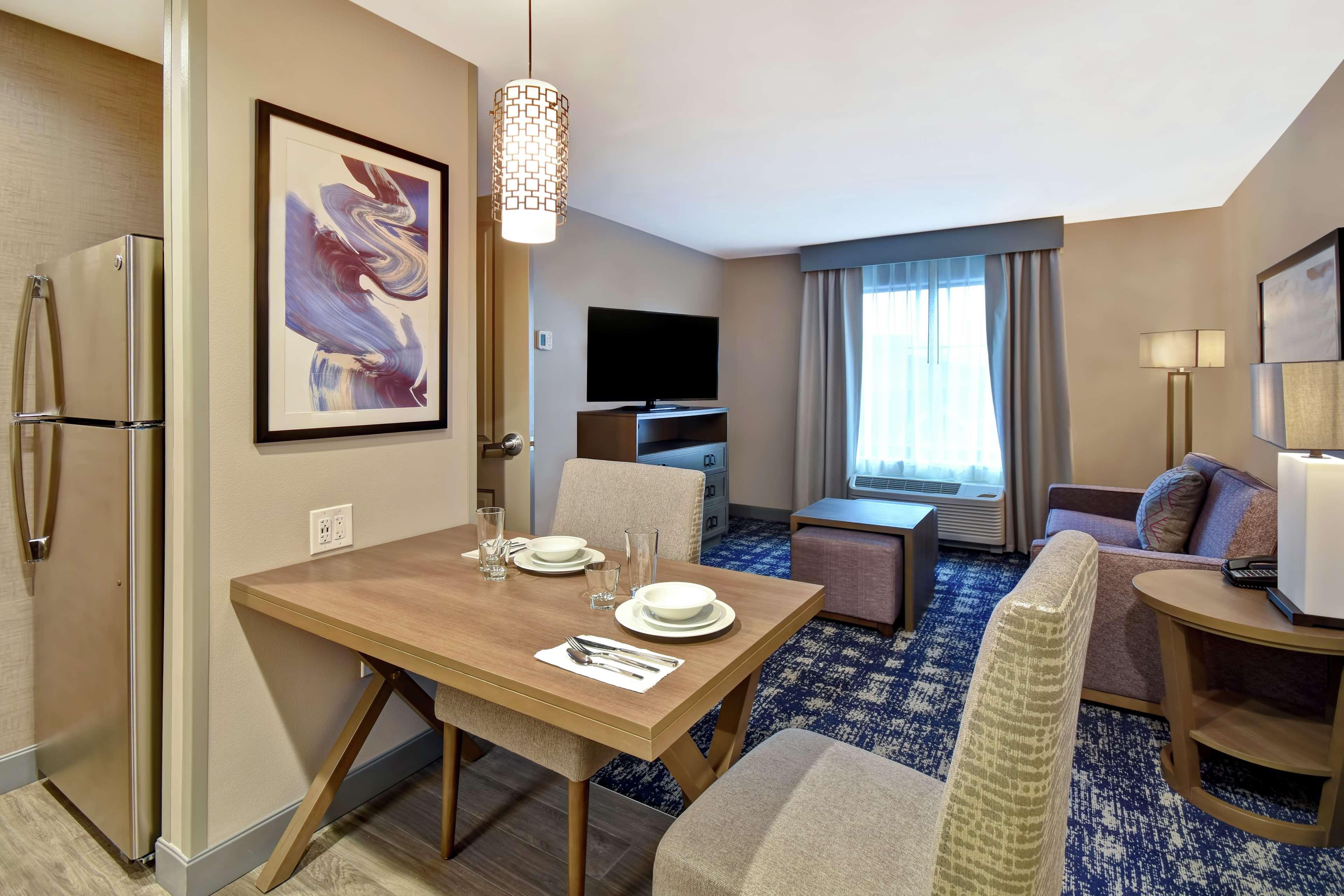 Homewood Suites By Hilton Orange New Haven Exterior foto