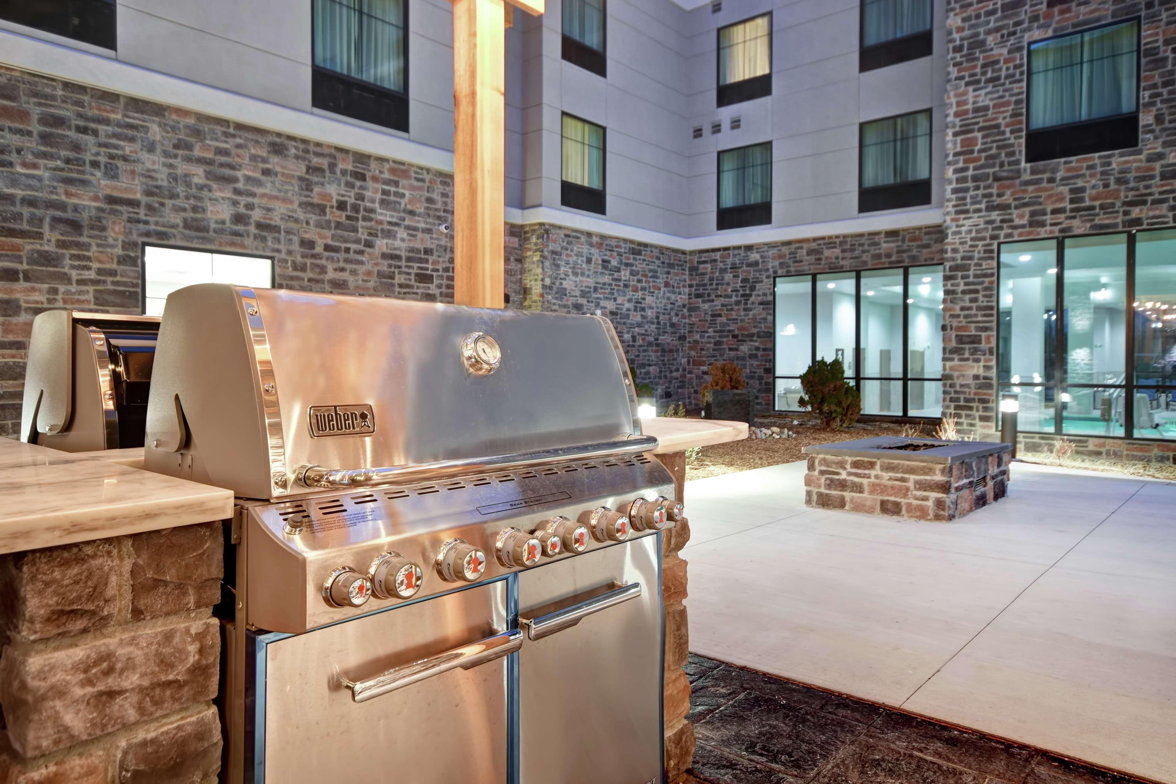 Homewood Suites By Hilton Orange New Haven Exterior foto